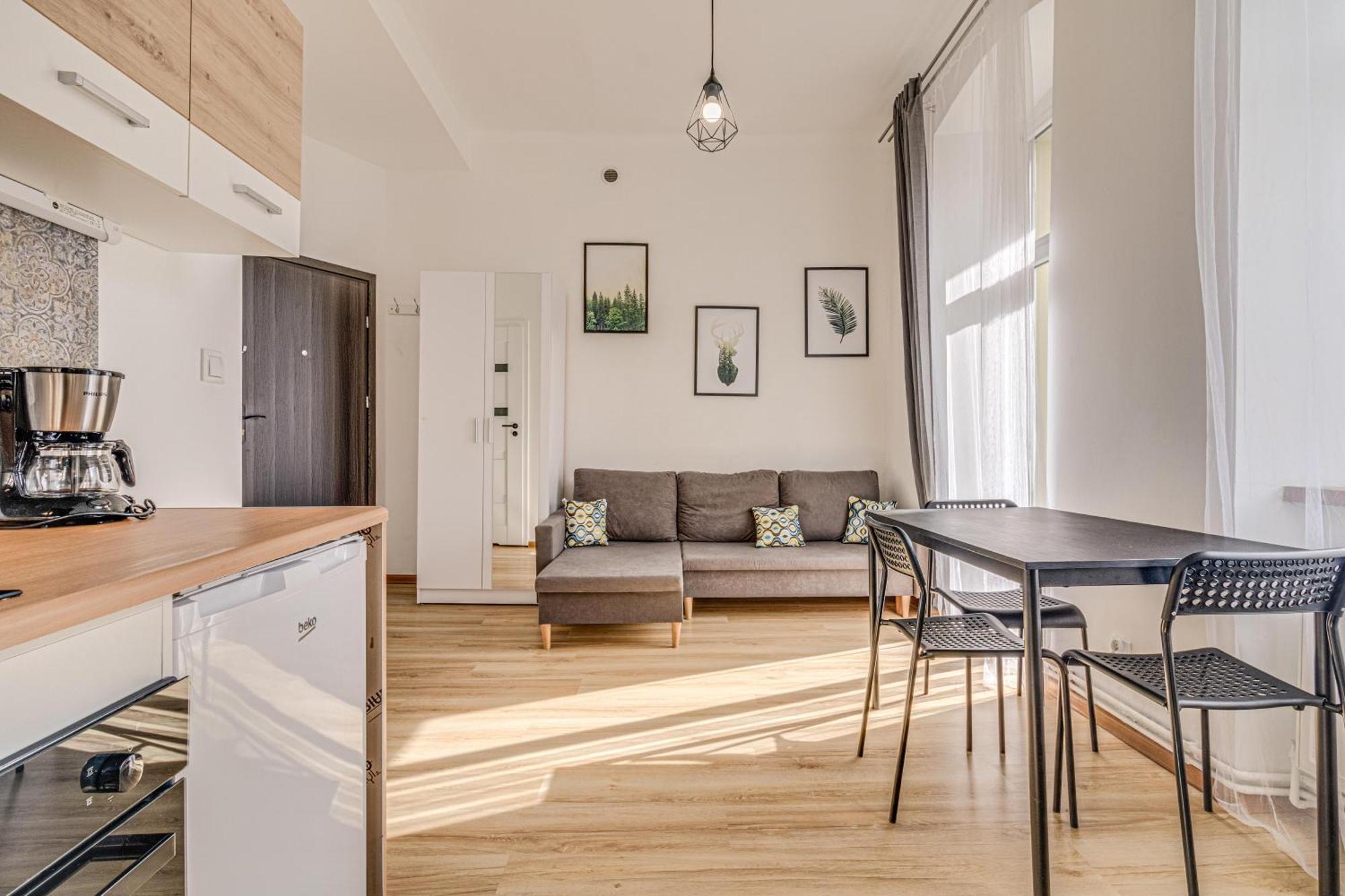 Rentplanet - Studio Zeromskiego Vratislav Exteriér fotografie