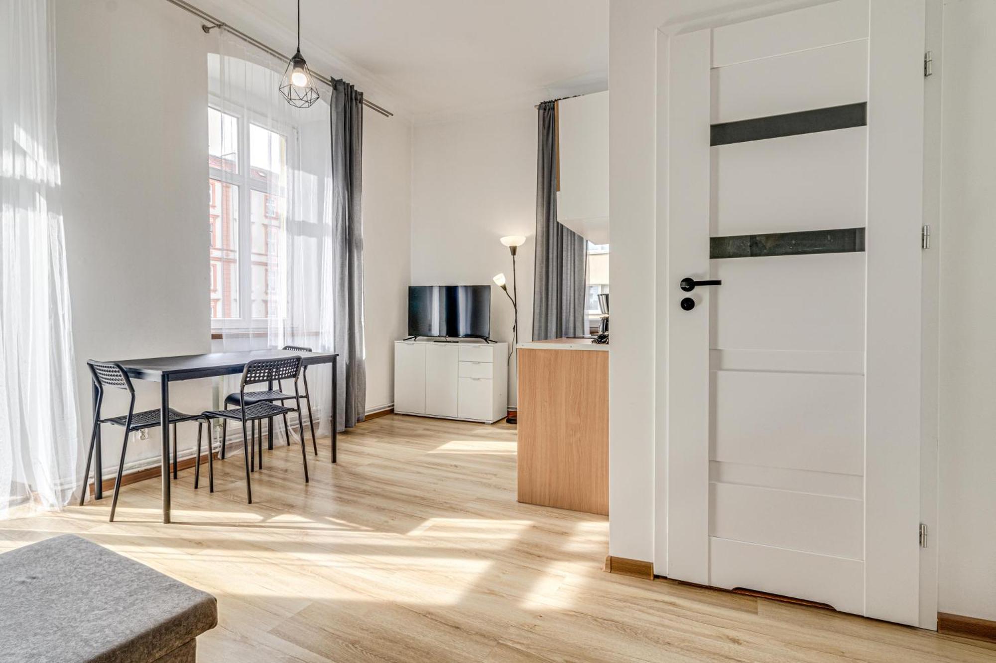 Rentplanet - Studio Zeromskiego Vratislav Exteriér fotografie