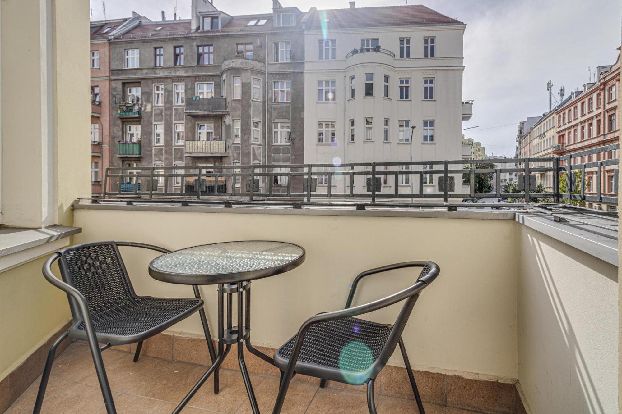 Rentplanet - Studio Zeromskiego Vratislav Exteriér fotografie